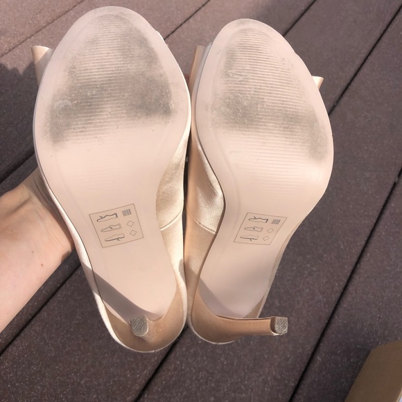 ASOS nude peep toe bow heels . Sz.8 - Picture 4 of 8